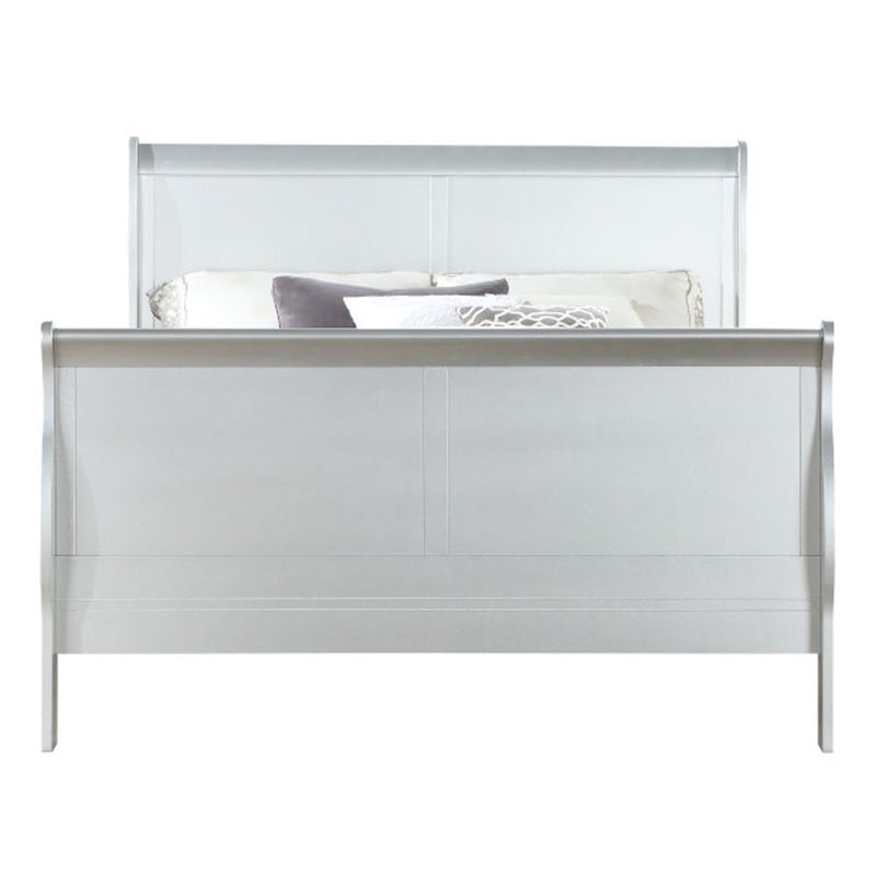 Acme Furniture Louis Philippe III 26697EK King Sleigh Bed IMAGE 3