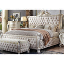 Acme Furniture Picardy 27880Q Queen Bed IMAGE 2