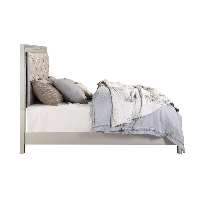 Acme Furniture Sliverfluff BD00241EK King Bed IMAGE 4