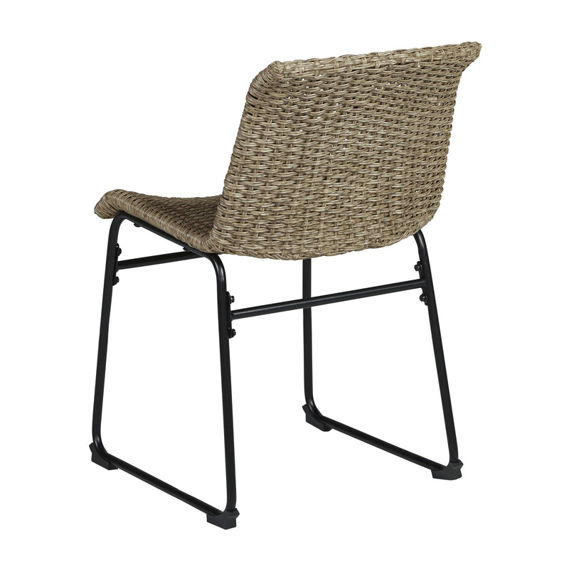  Signature Design by Ashley Amaris P369-601 Chair IMAGE 4