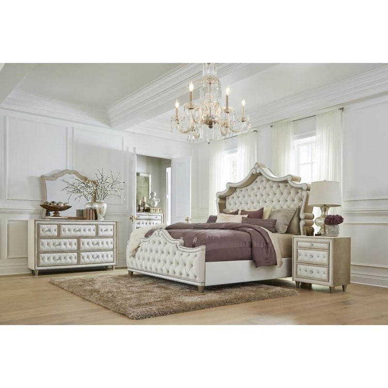 Coaster Furniture Antonella 223523 Dresser IMAGE 3