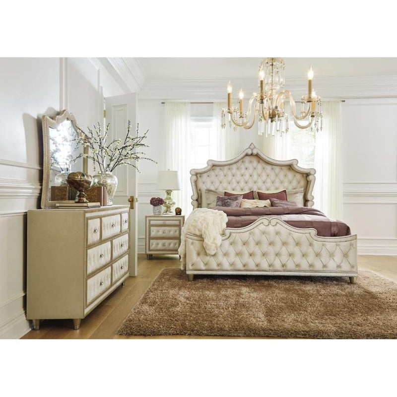 Coaster Furniture Antonella 223523 Dresser IMAGE 4
