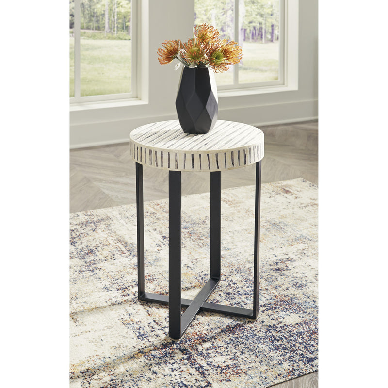  Signature Design by Ashley Crewridge A4000530 Accent Table IMAGE 4