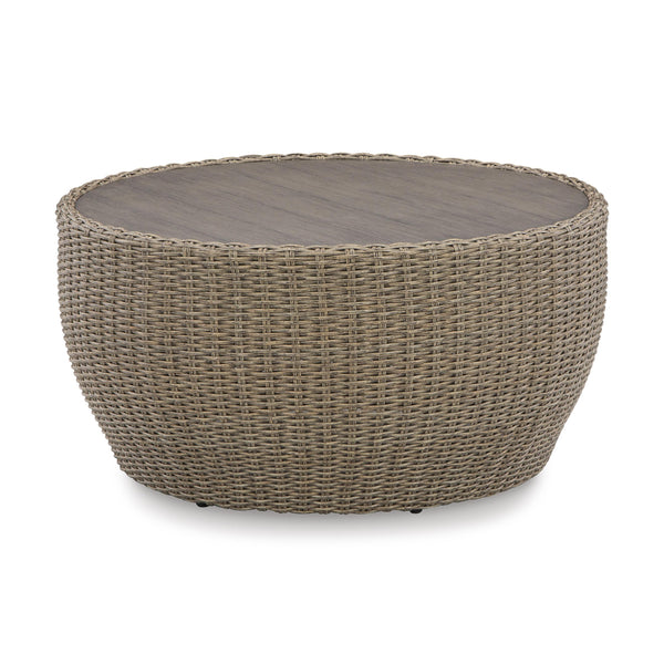  Signature Design by Ashley Danson P505-708 Round Cocktail Table IMAGE 1