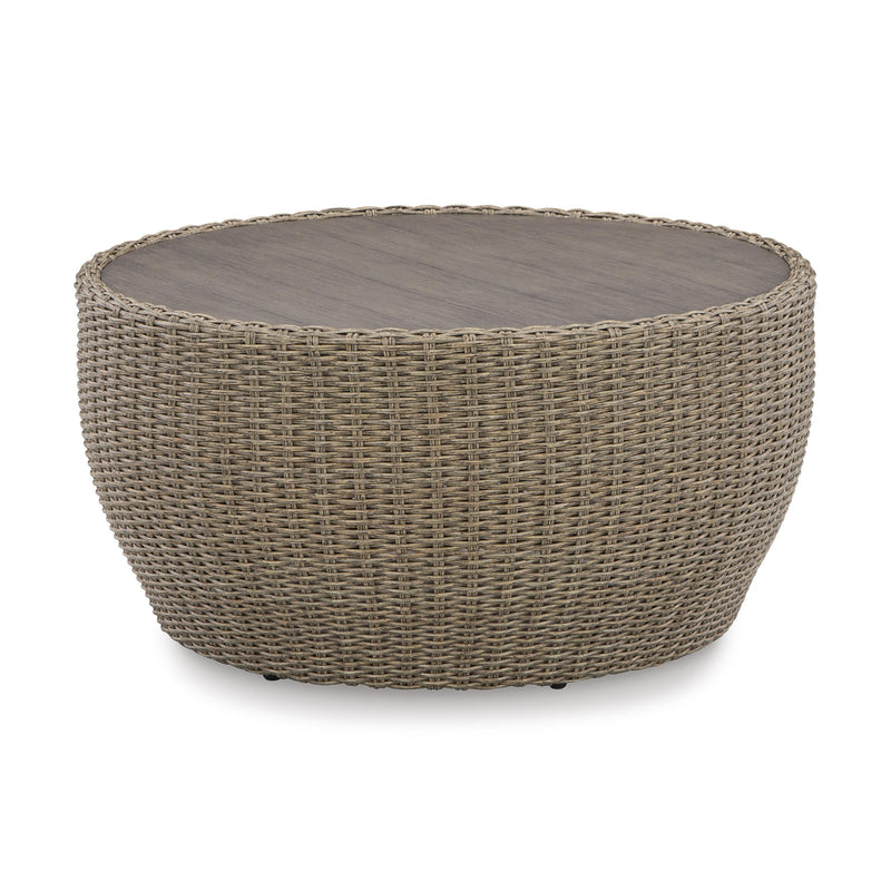  Signature Design by Ashley Danson P505-708 Round Cocktail Table IMAGE 1