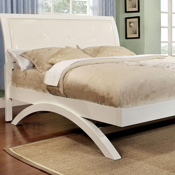 Furniture of America Delano CM7824WH-CK-BED California King Bed IMAGE 1
