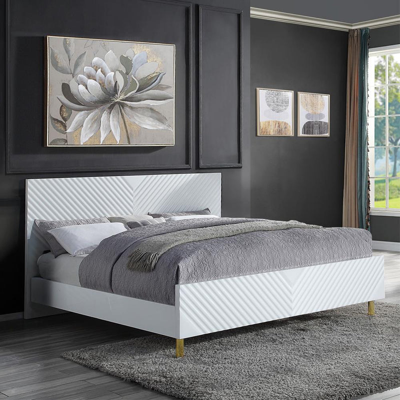 Acme Furniture Gaines BD01034Q Queen Bed IMAGE 1