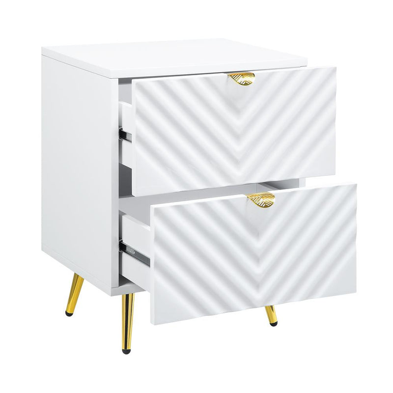 Acme Furniture Gaines BD01035 Nightstand IMAGE 3