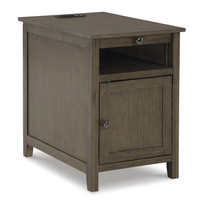  Signature Design by Ashley Treytown T300-217 Chair Side End Table IMAGE 1