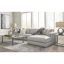 Signature Design by Ashley Amiata 57404S2 2 pc Sectional with Chaise IMAGE 6