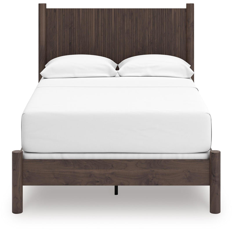  Signature Design by Ashley Pamytta PCB2614B16 Full Panel Bed IMAGE 2