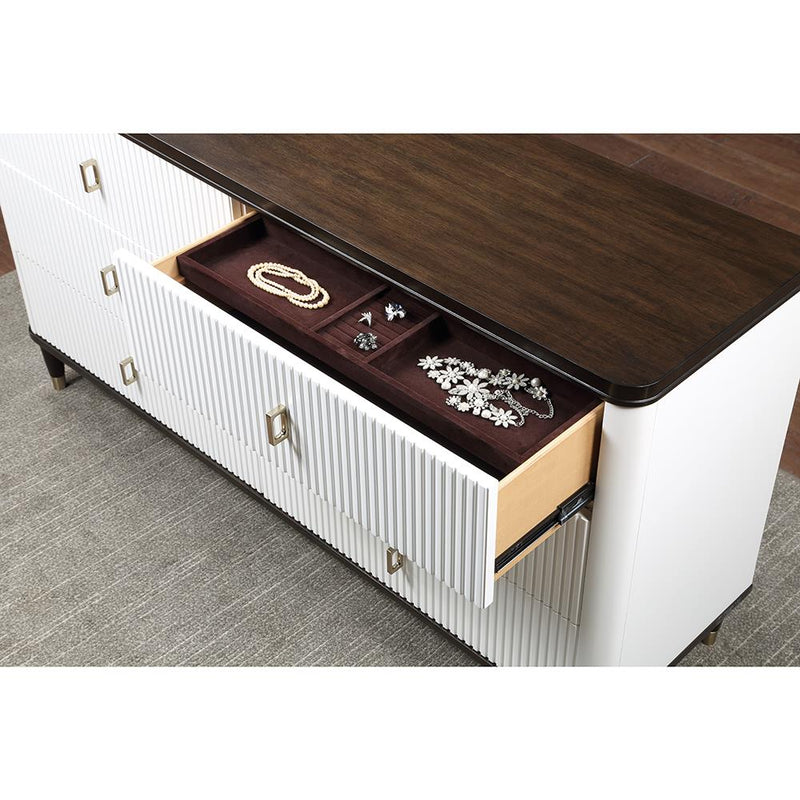 Acme Furniture Carena BD02030 Dresser with Jewelry Tray IMAGE 5