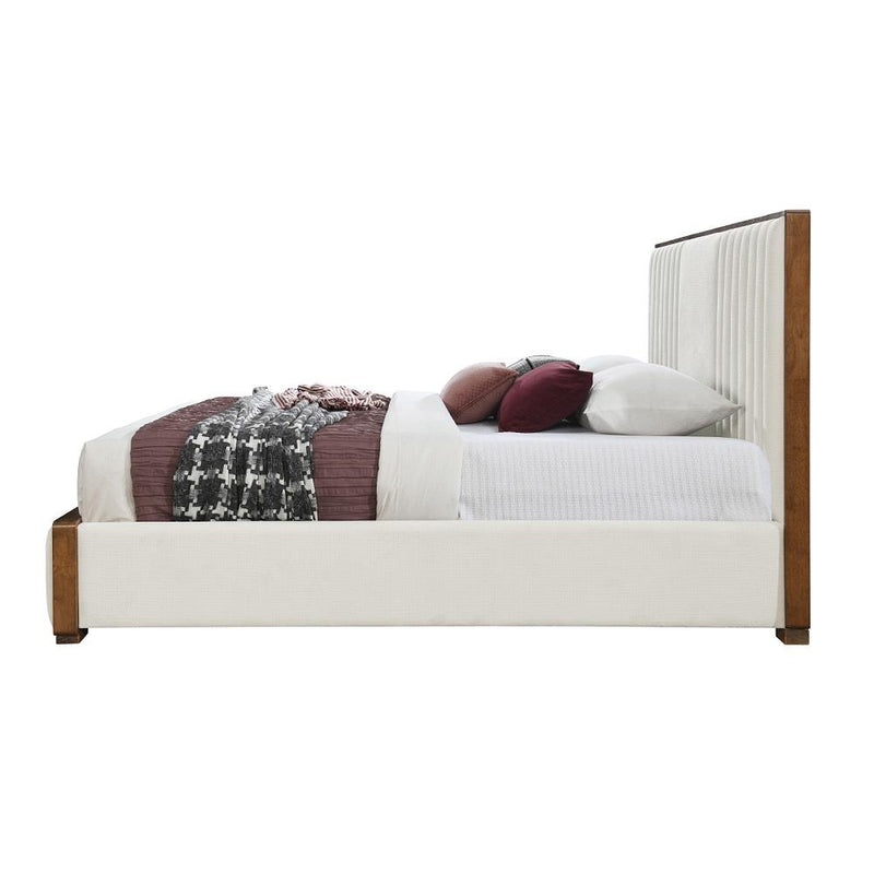 Acme Furniture Kaleea BD02467EK EK Bed IMAGE 3