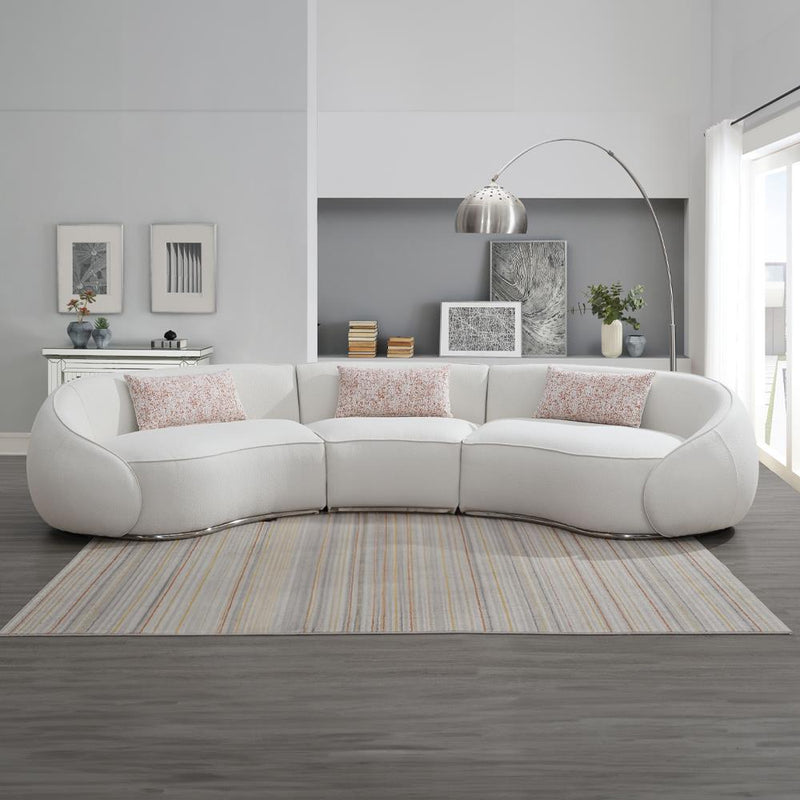 Acme Furniture Sahara LV03010 Sectional Sofa with 3 Pillows IMAGE 17