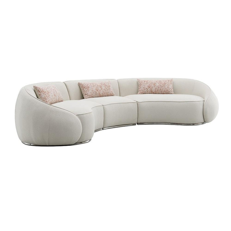 Acme Furniture Sahara LV03010 Sectional Sofa with 3 Pillows IMAGE 2