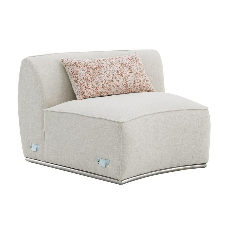 Acme Furniture Sahara LV03010 Sectional Sofa with 3 Pillows IMAGE 6