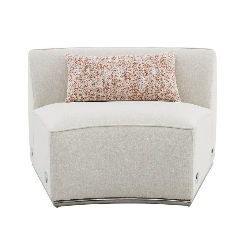 Acme Furniture Sahara LV03010 Sectional Sofa with 3 Pillows IMAGE 7