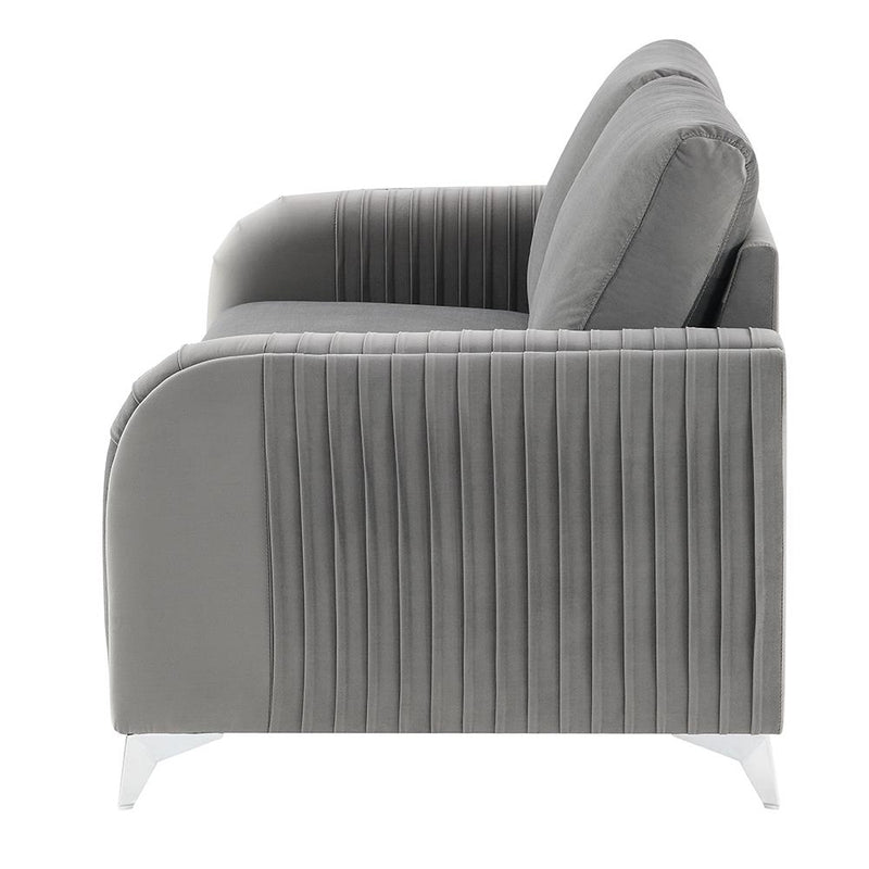 Acme Furniture Wenona LV01711 Loveseat IMAGE 4