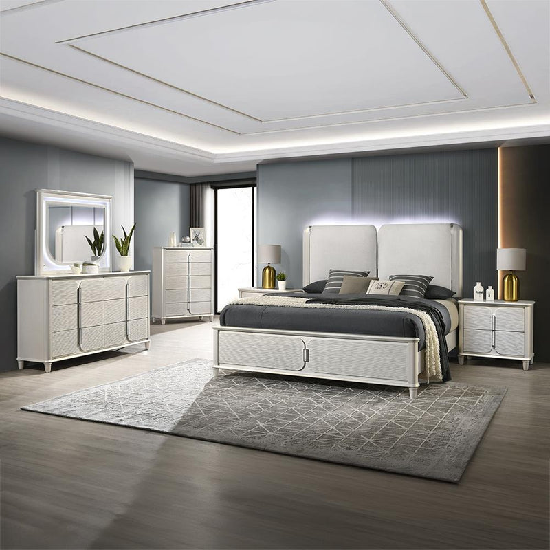 Acme Furniture Laveda BD03794 Mirror with LED IMAGE 7